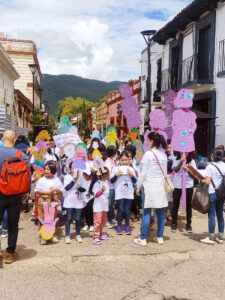 Marcha contra la violencia y la desigualdad hacia las niñas y mujeres adolescentes en San Cristóbal de las Casas, octubre de 2024 © SIPAZ